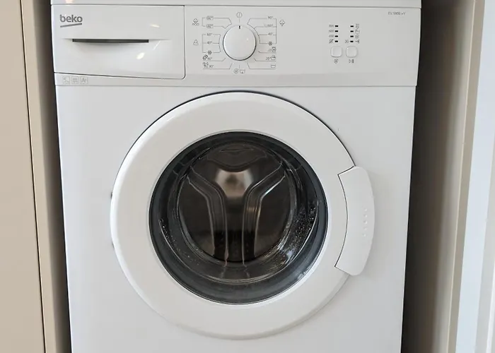 Daire Metelkova Ljubljana